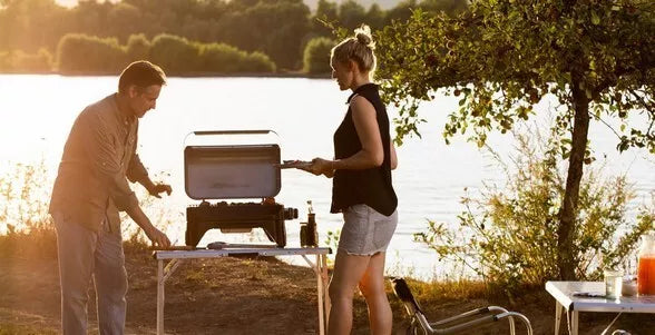 Barbecue à Partir De Table À Gaz Campingaz Attitude 2 Go Noire